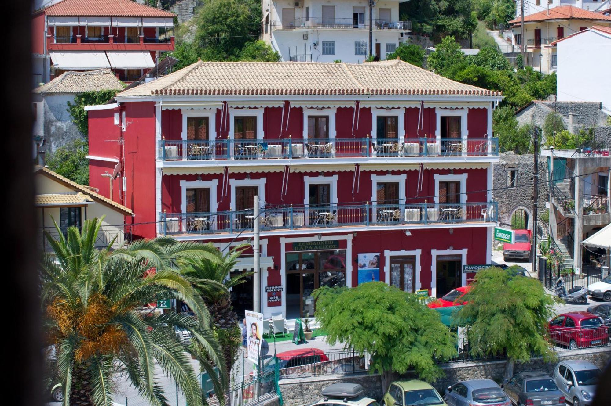 Hotel Paradise 3*